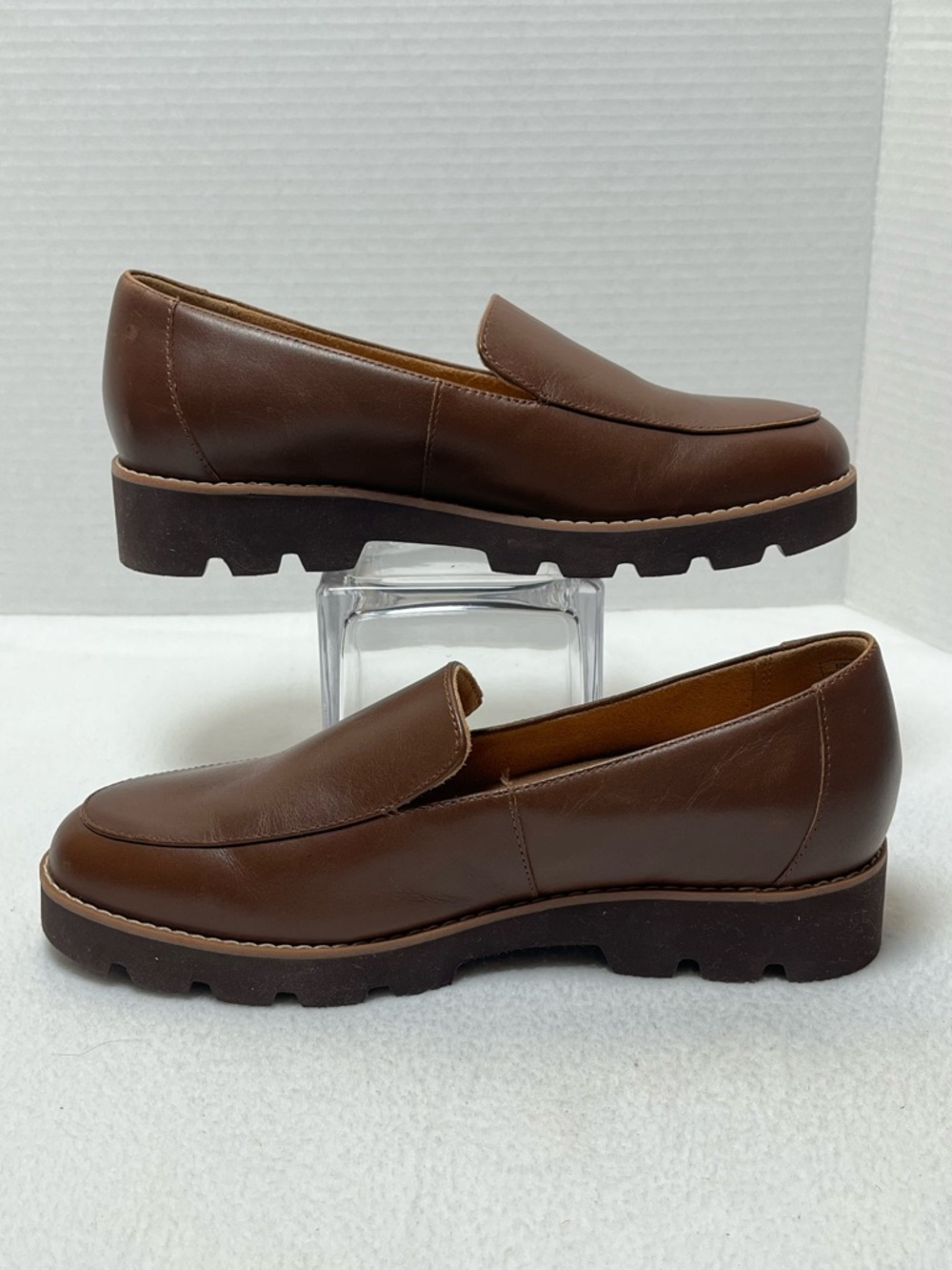 Vionic Women's Kensley Loafers in Brown Nappa Leather Size 7
